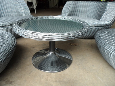 佛山市禪城區(qū)凡夫俗子五金制品廠 專注高品質(zhì)圓藤出口家具批發(fā)